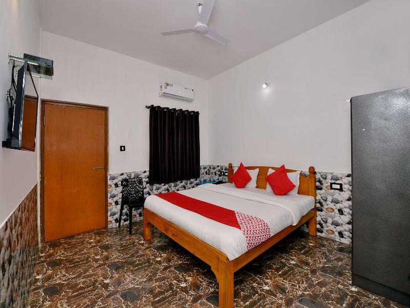 Oyo 10809 Hotel Tushar Inn Baga Exterior foto